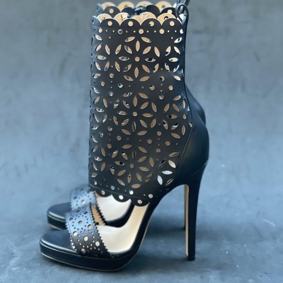 NWOT Oscar De La Renta x Sergio Rossi SEC Laser Cut Stiletto Bootie … - Picture 5 of 9